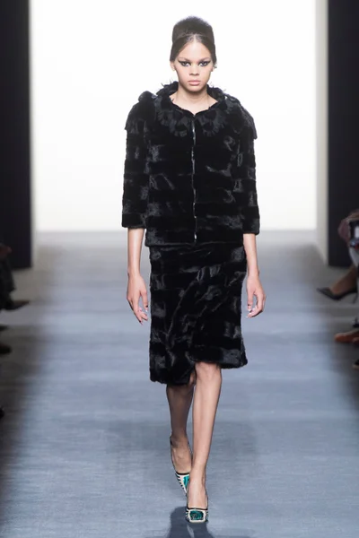Look 24